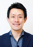 担当者写真