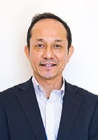 担当者写真