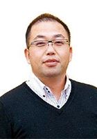 担当者写真
