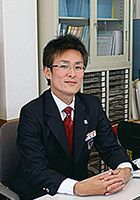 担当者写真
