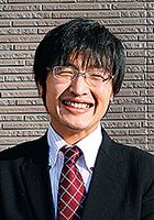 担当者写真