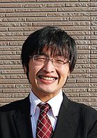 担当者写真