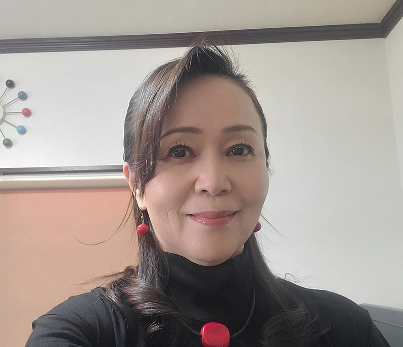 新地るみこさん