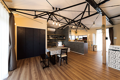 リフォーム事例詳細 軽量鉄骨造を生かした 大空間l D Kを持つ家