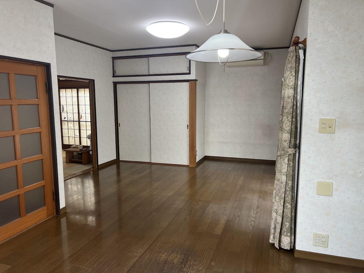 リフォーム前間取り